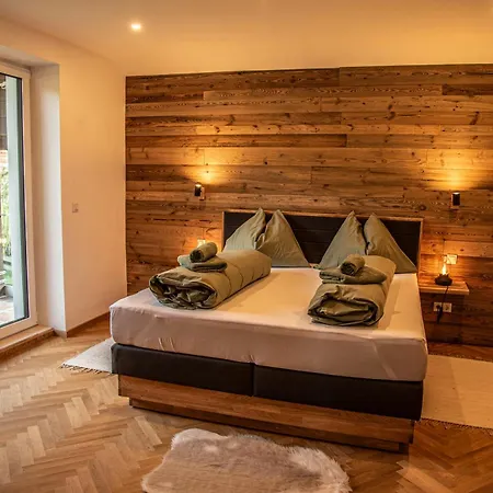 Edelweiss Chalet