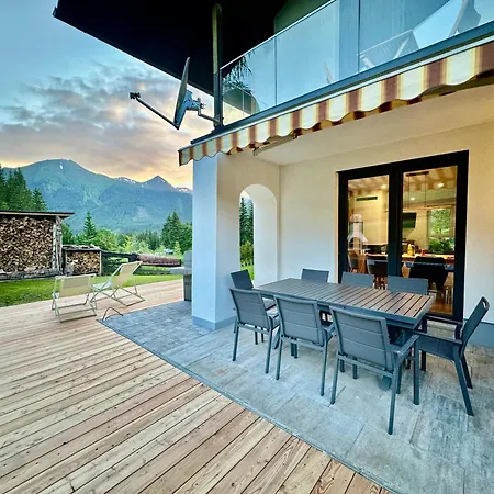 Edelweiss Chalet *