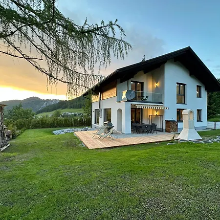Edelweiss Chalet *