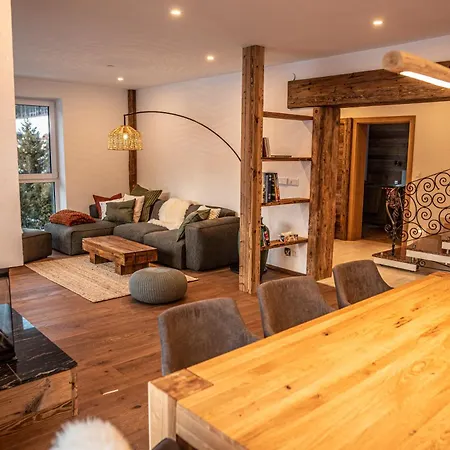 Edelweiss Chalet *
